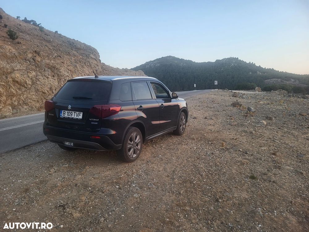 Suzuki Vitara 1.4 Boosterjet MHEV Passion - 9