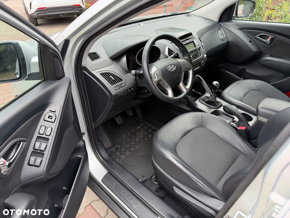 Hyundai ix35 1.6 2WD Style - 18