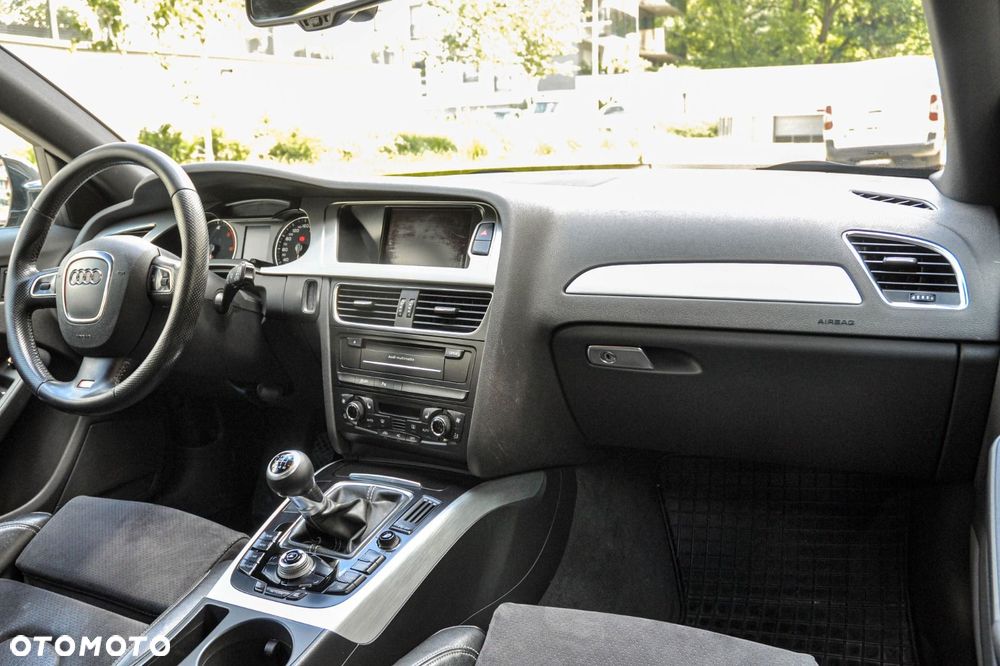 Audi A4 Avant - 12