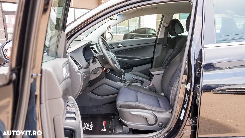 Hyundai Tucson 2.0 CRDI 2WD Style - 25