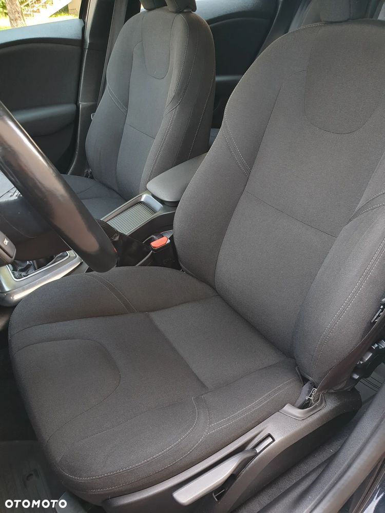 Volvo V40 D2 Summum - 8