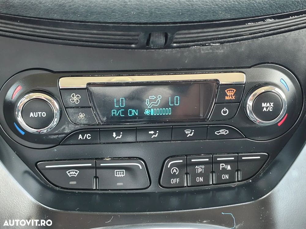 Ford C-Max - 19