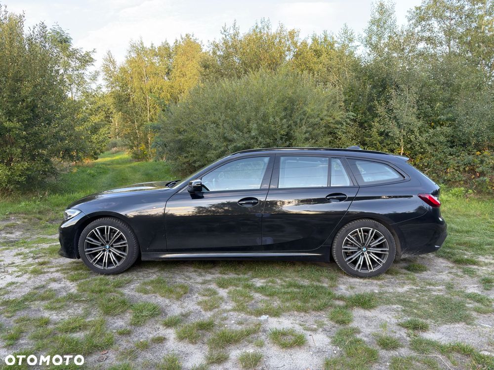 BMW Seria 3 318i M Sport - 8