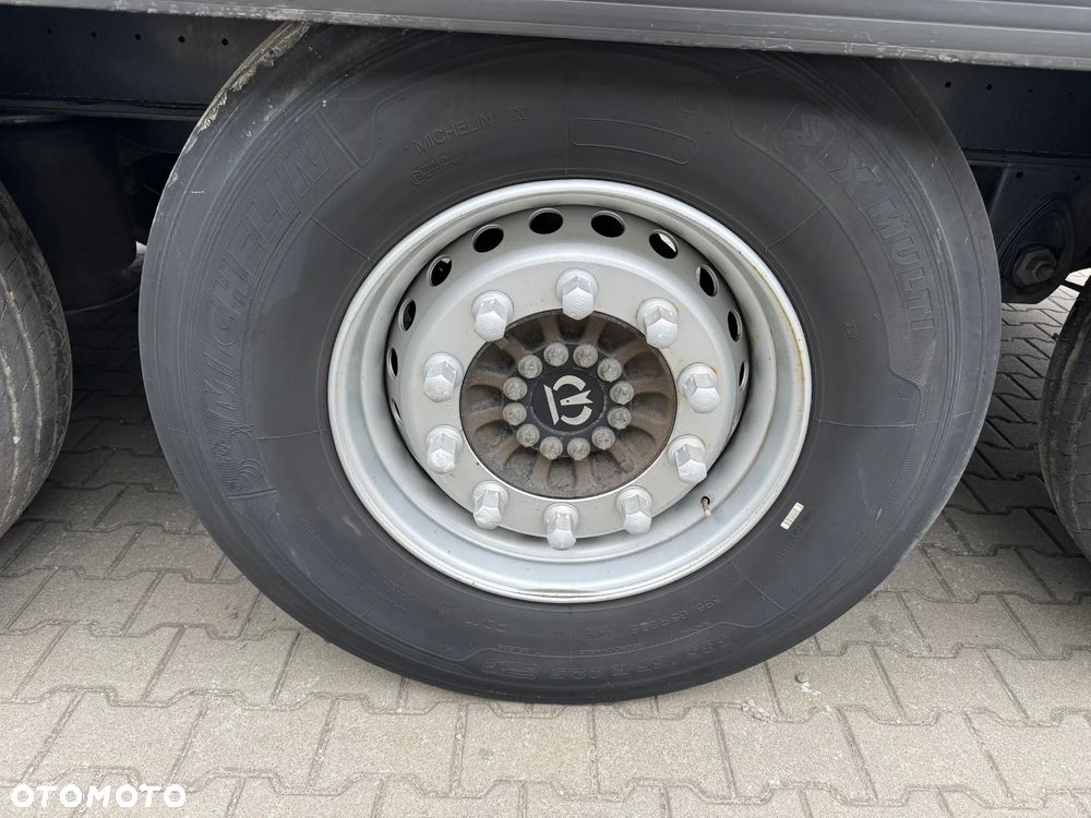 Krone Wynajem, SD Firanka Certyfikat XL, Listwy aluminiowe - 27