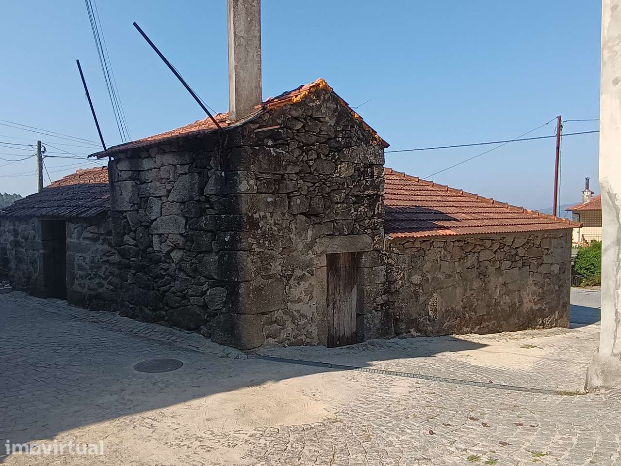 Moradia – Valadares – São Pedro do Sul - Grande imagem: 4/13