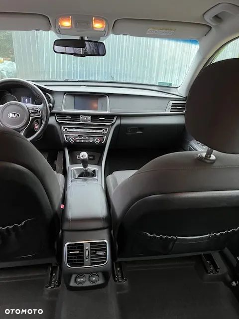 Kia Optima 1.7 CRDI M - 13