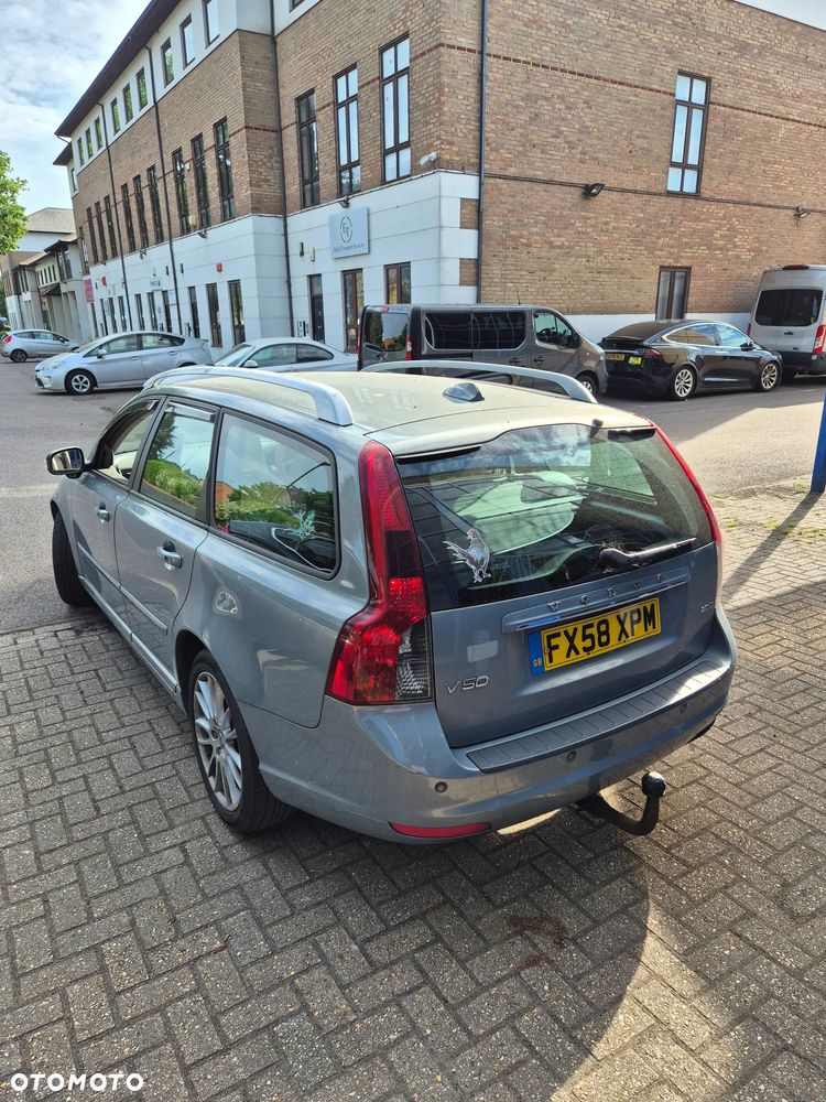 Volvo V50 - 2