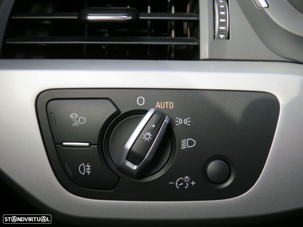 Audi A4 Allroad 2.0 TDI quattro - 23