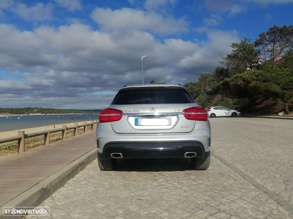 Mercedes-Benz GLA 220 d 4Matic 7G-DCT AMG Line - 5