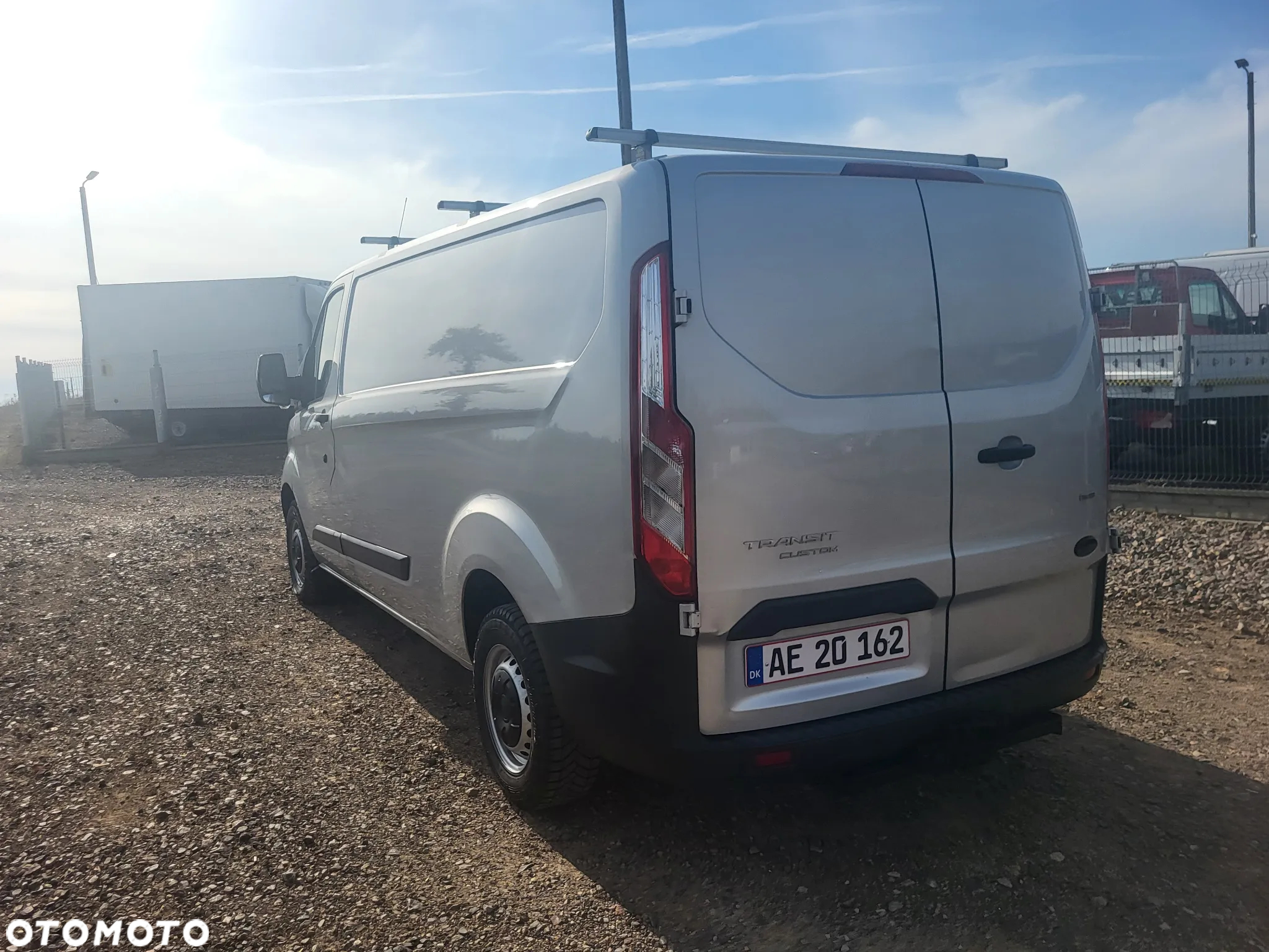 Ford TRANSIT CUSTOM - 8