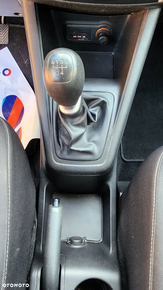 Kia Venga 1.4 CVVT ISG Vision - 14