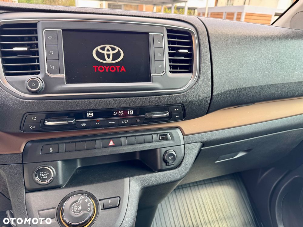 Toyota Proace Verso 2.0 D4-D Long Family - 27