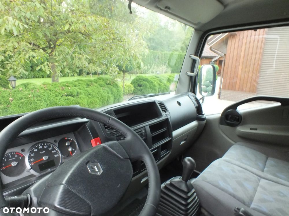 Renault MAXITY - 19
