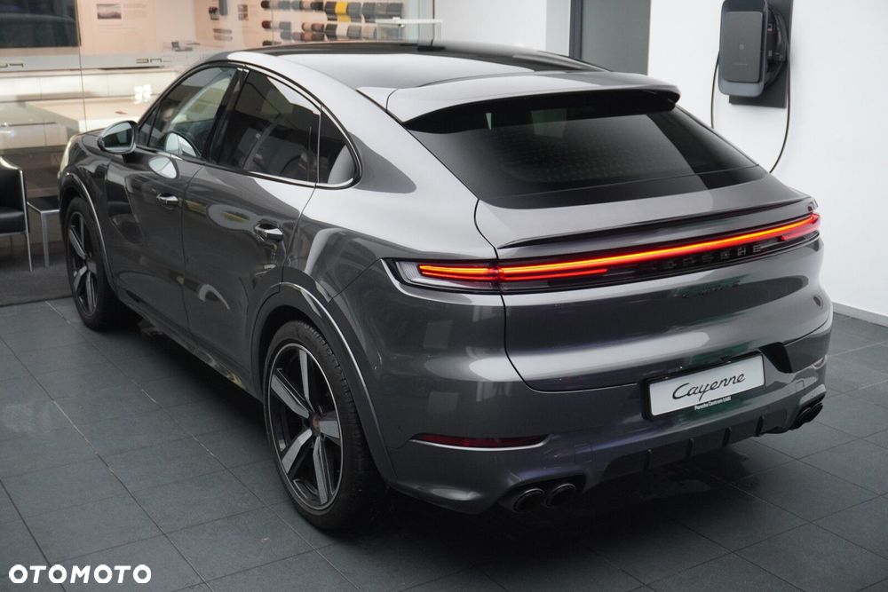 Porsche Cayenne - 15