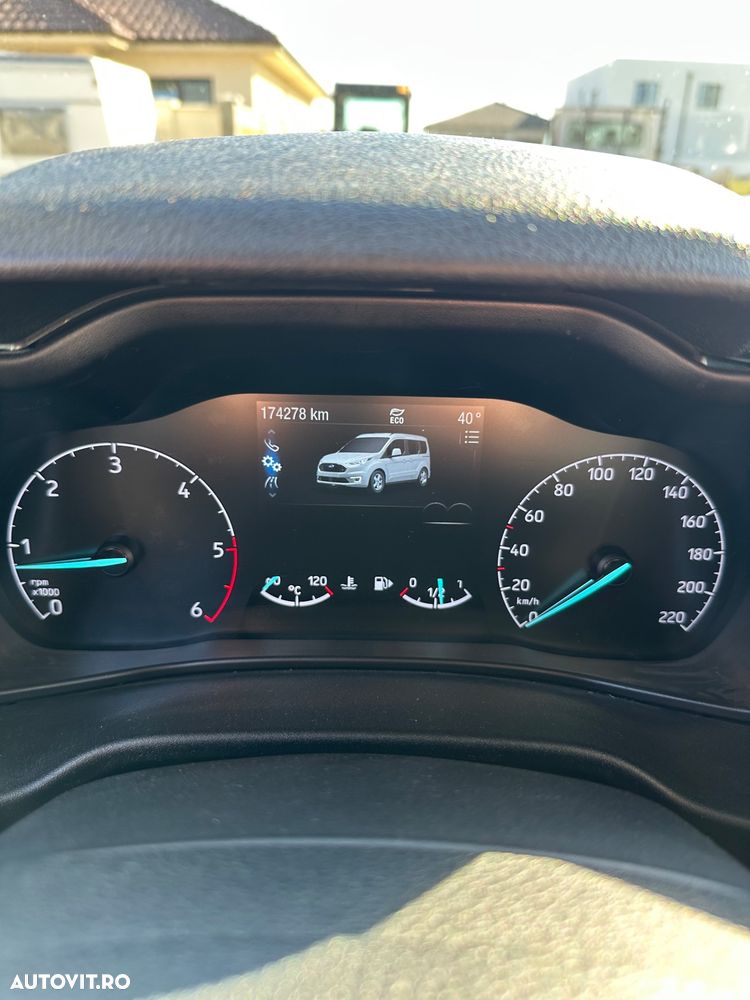 Ford Tourneo Connect Grand 1.5 EcoBlue Start/Stop Active - 10