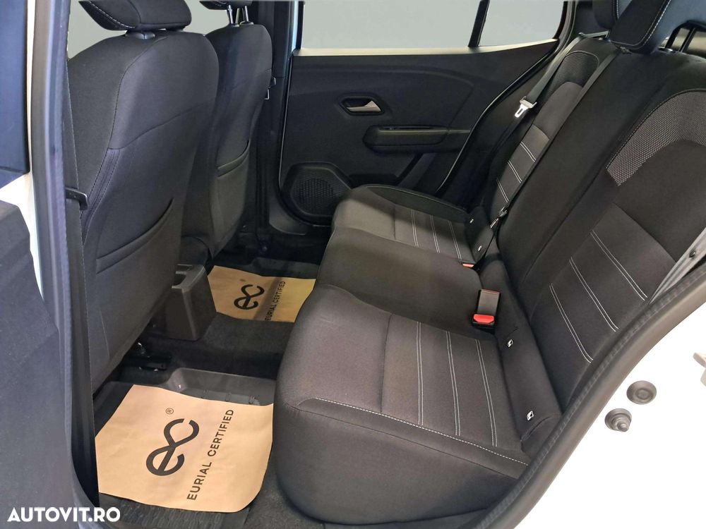 Dacia Logan TCe 90 MT6 Expression - 11