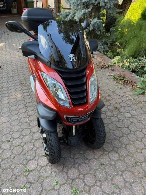 Peugeot Metropolis - 1