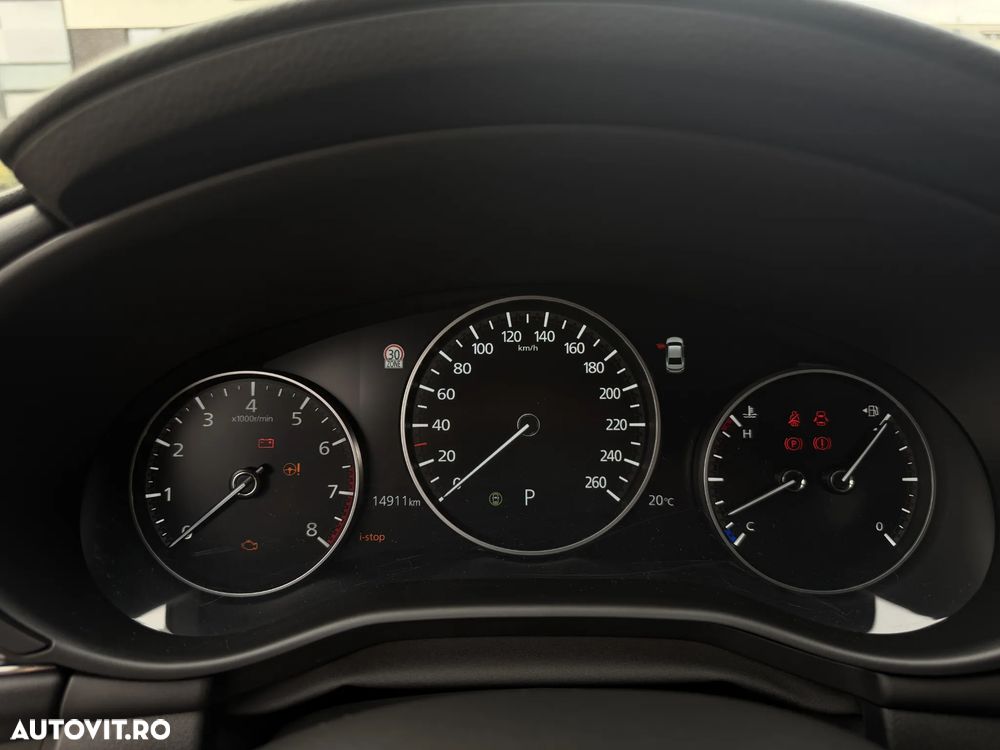 Mazda 3 e-Skyactiv G140 AT MHEV Center-Line - 8