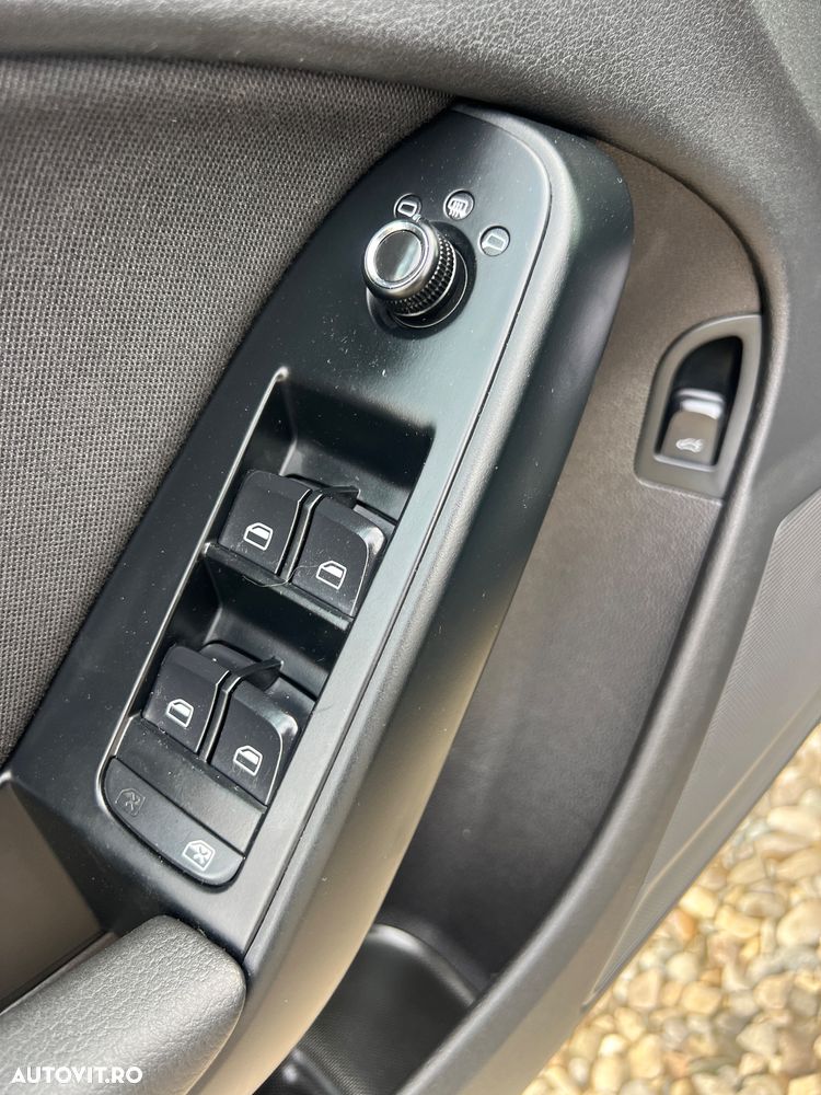 Audi A4 1.8 TFSI Ambiente - 17