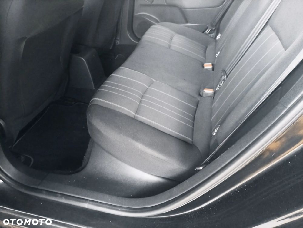 Citroën C4 HDi 90 Attraction - 13