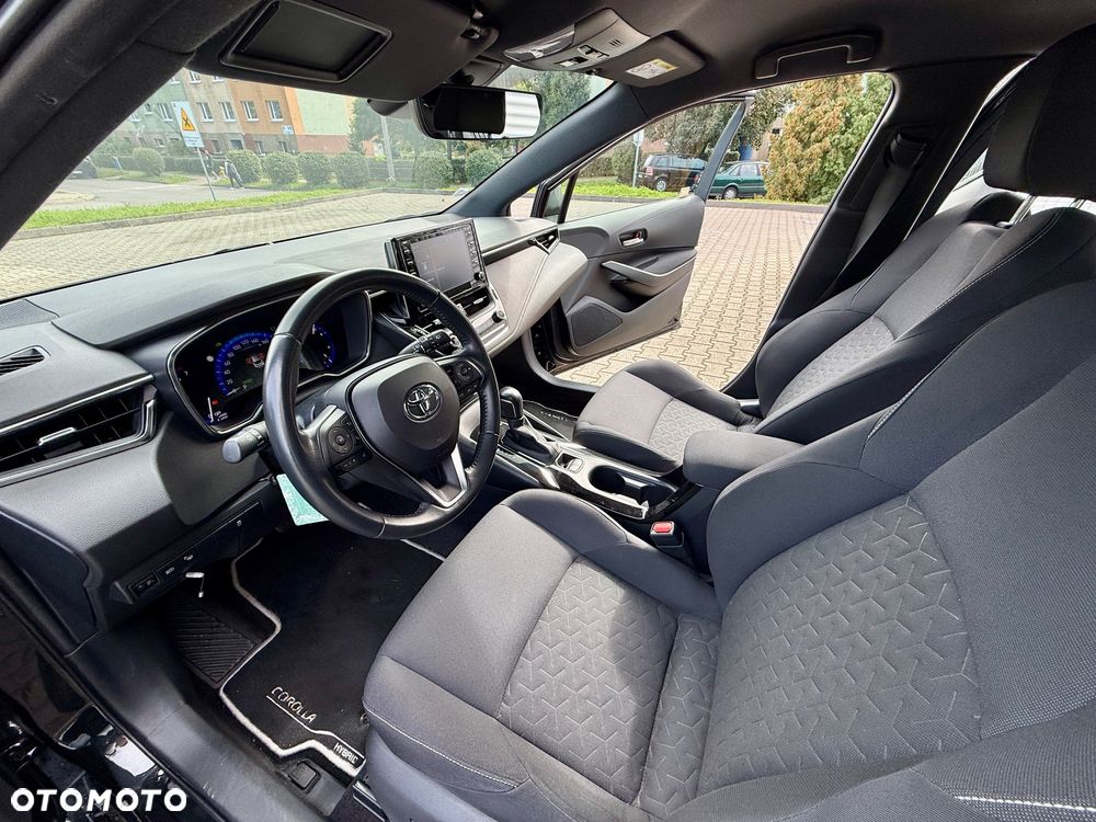 Toyota Corolla 1.8 Hybrid Active - 12