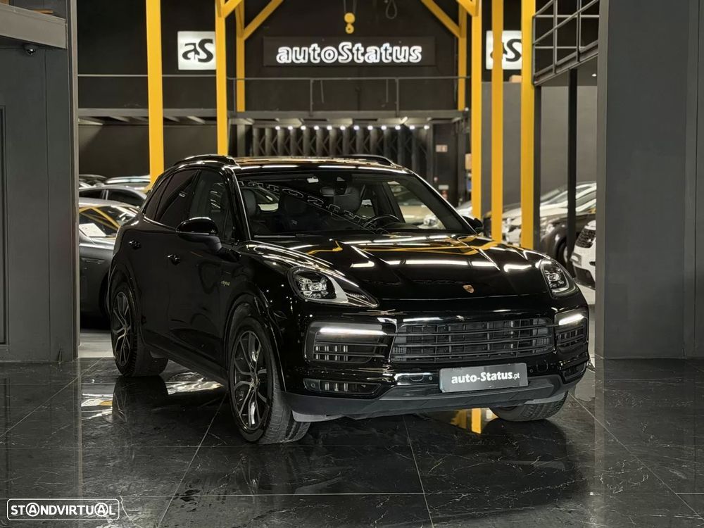 Porsche Cayenne E-Hybrid - 2