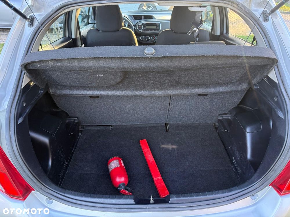 Toyota Yaris - 7