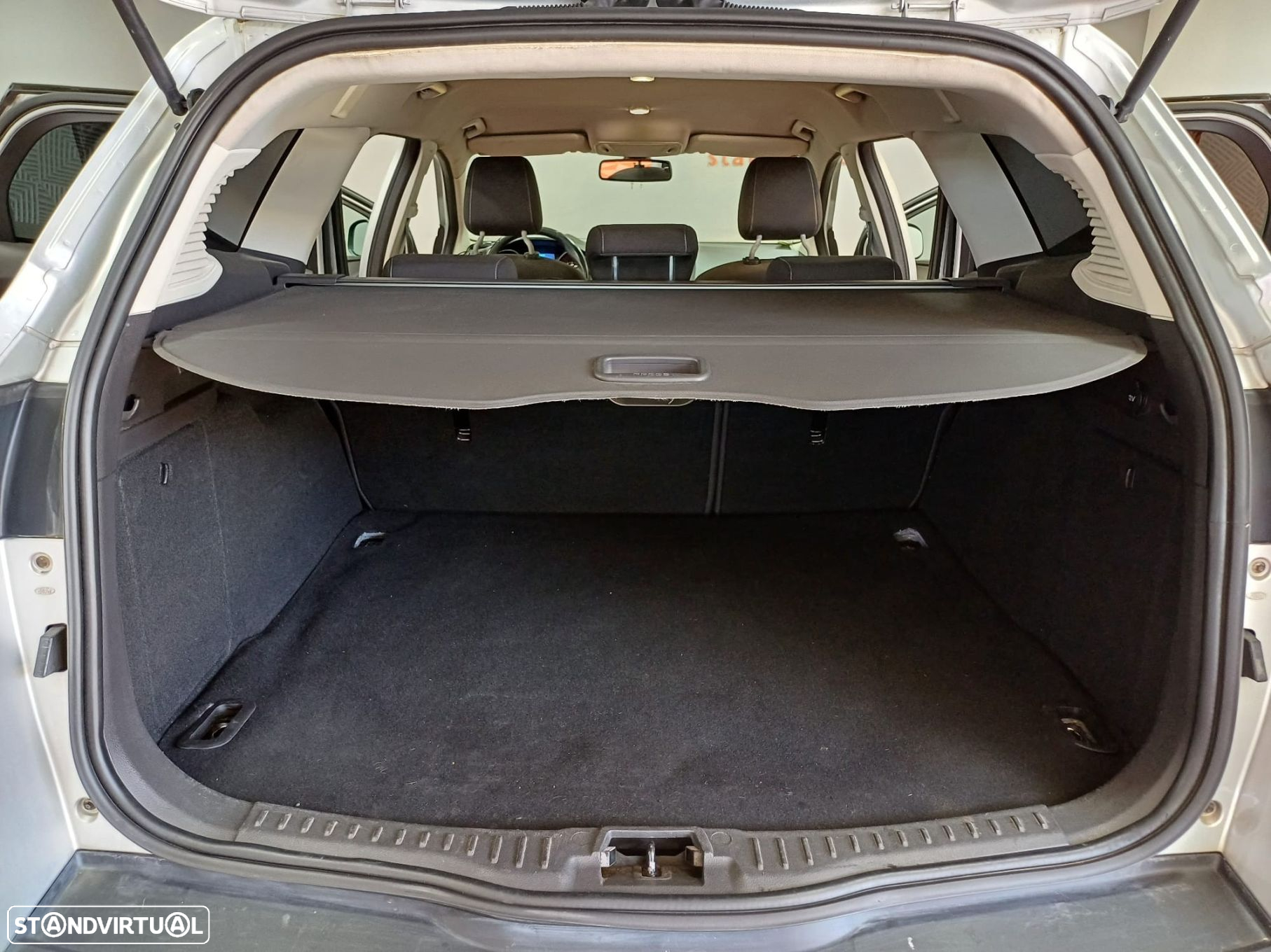 Ford Focus SW 1.6 TDCi Titanium - 22