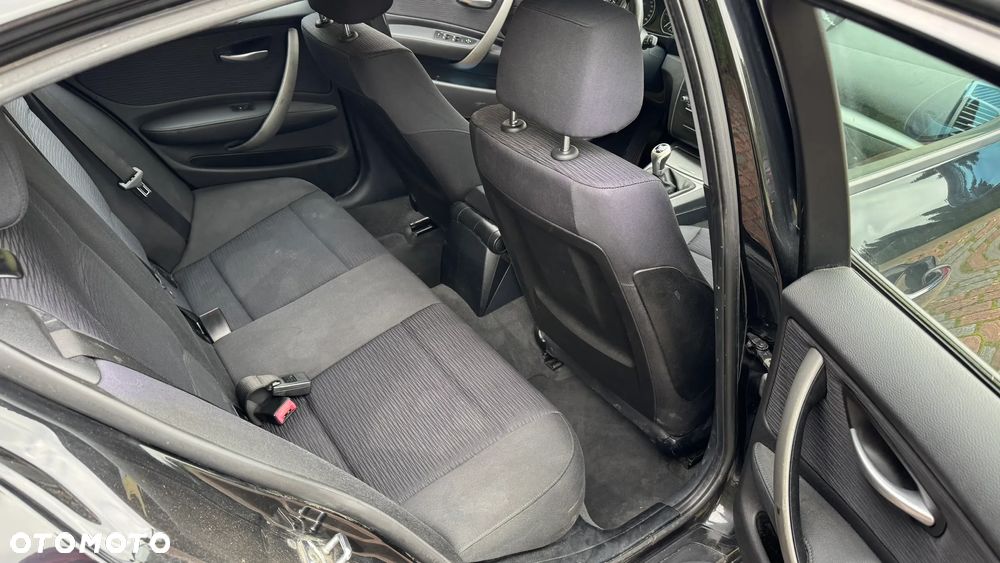 BMW Seria 1 118d - 13