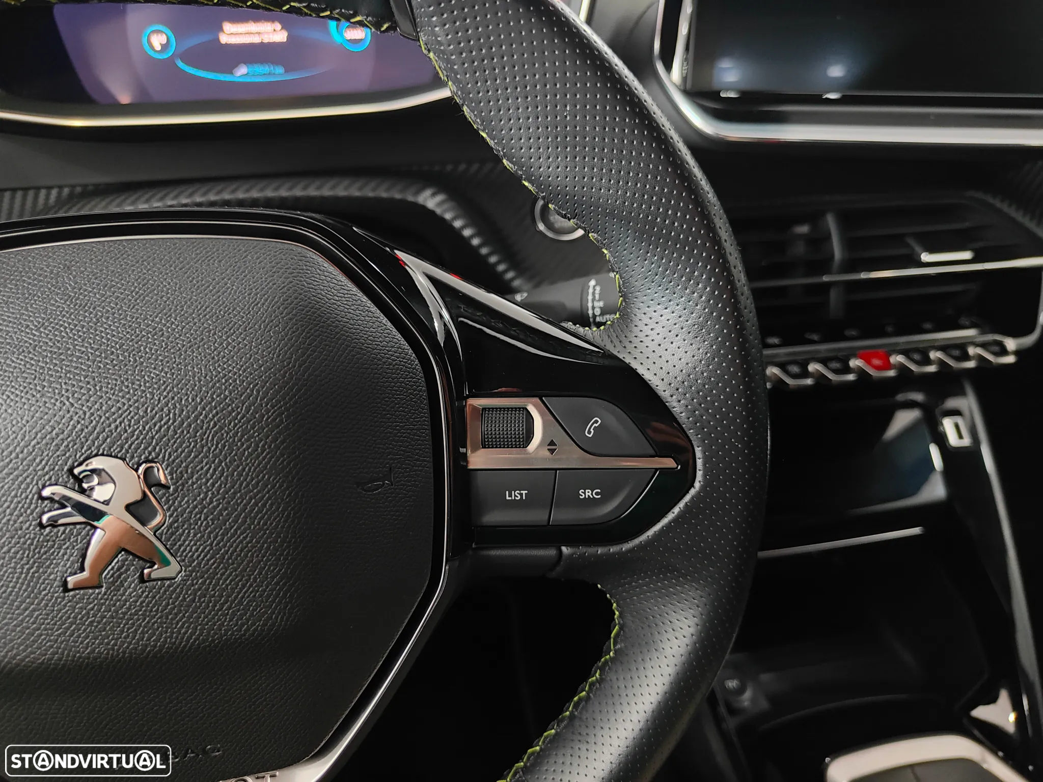 Peugeot 2008 1.2 PureTech GT Line - 50