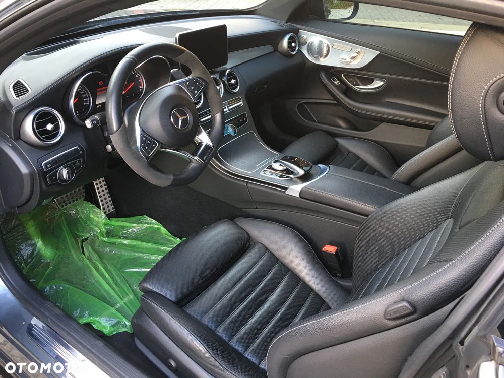 Mercedes-Benz Klasa C AMG 43 4Matic 9G-TRONIC - 2