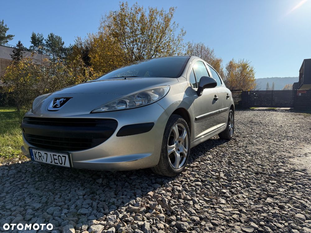 Peugeot 207 1.4 Trendy - 8