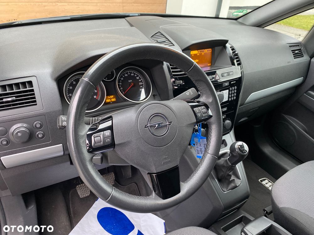 Opel Zafira 1.8 Design Edition - 31