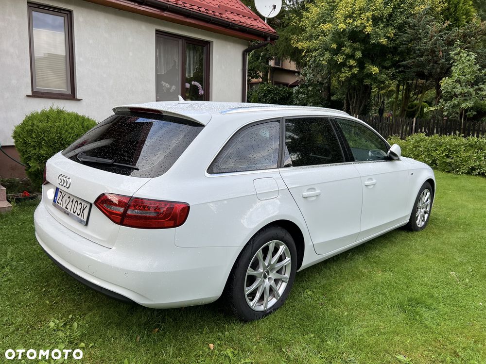Audi A4 Avant - 5