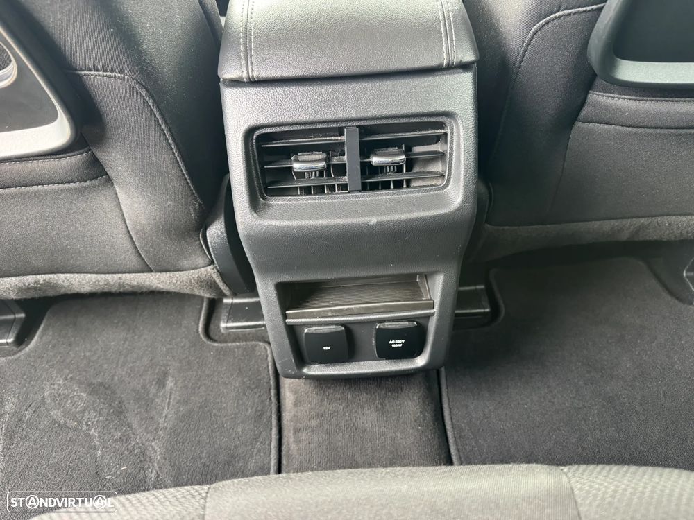 Ford S-Max 2.0 TDCi Titanium - 18