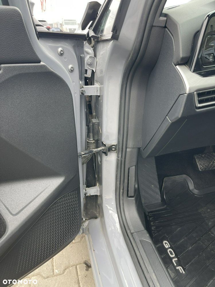 Volkswagen Golf 1.5 eTSI OPF DSG Life - 8