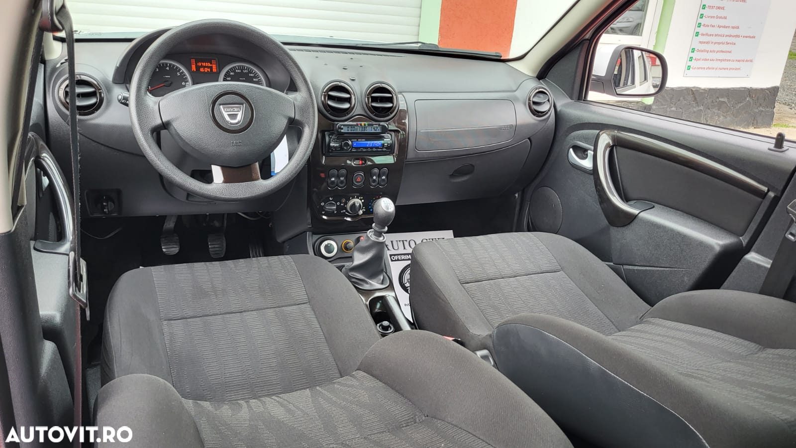 Dacia Duster 1.6 4x4 Ambiance - 17