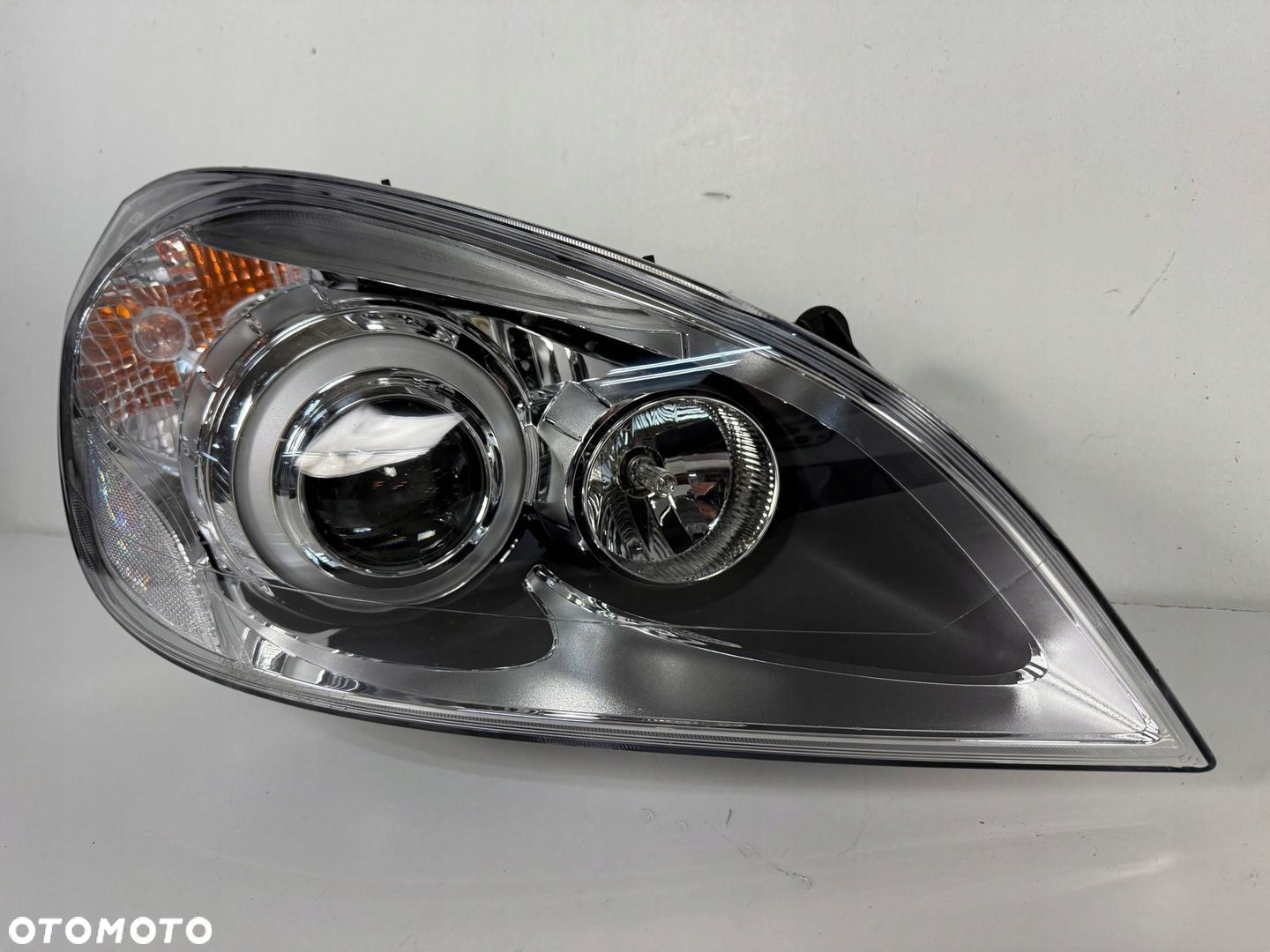 LAMPA PRZOD PRZEDNIA PRAWA VOLVO S60 II V60 I BI-XENON 31420674 CALA EUROPA - 2