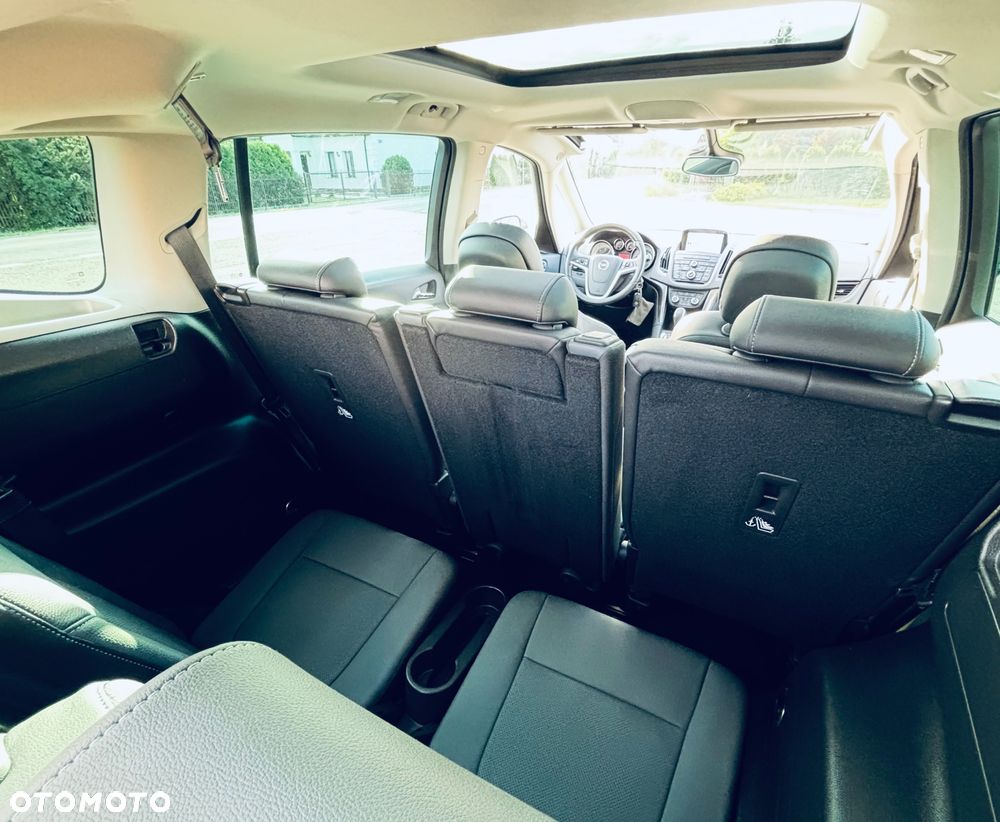 Opel Zafira - 25