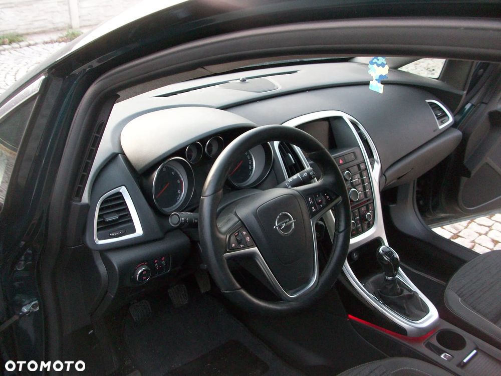 Opel Astra 1.6 CDTI DPF ecoFLEX TourerStart/Stop Exklusiv - 20