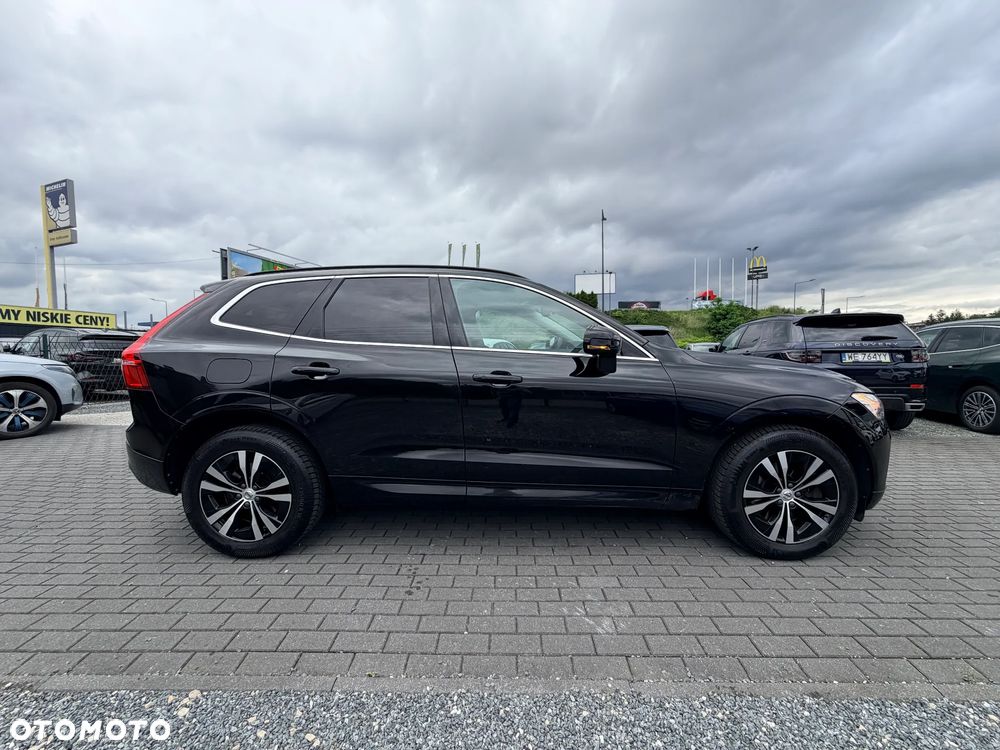 Volvo XC 60 B4 D AWD Momentum Pro - 6