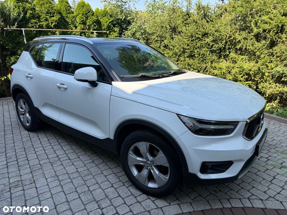 Volvo XC 40 T3 Momentum - 2