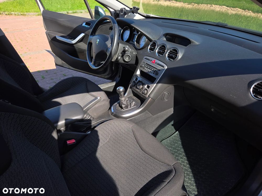 Peugeot 308 1.6 Trendy - 13