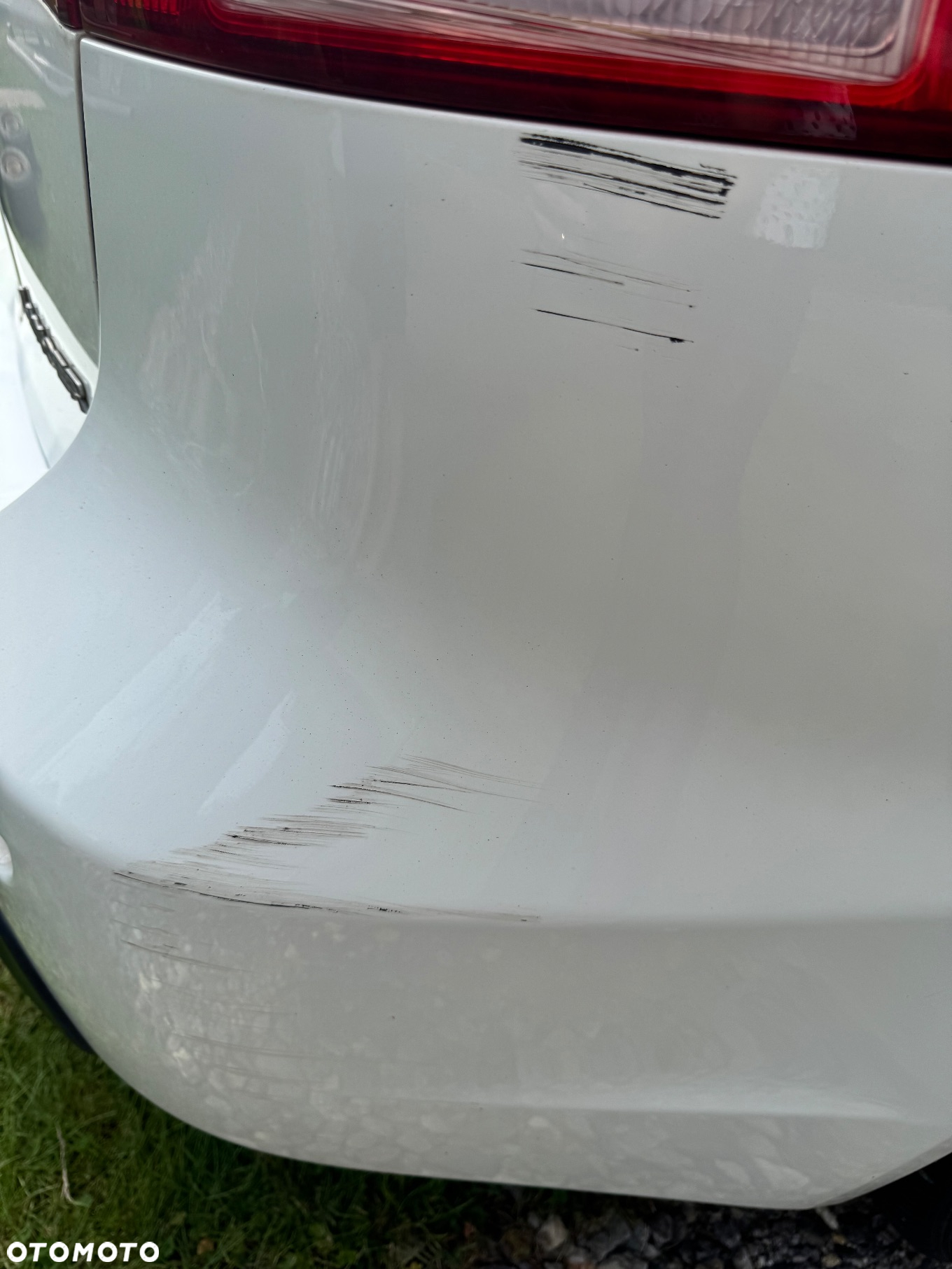 Mitsubishi Lancer 1.5 - 17