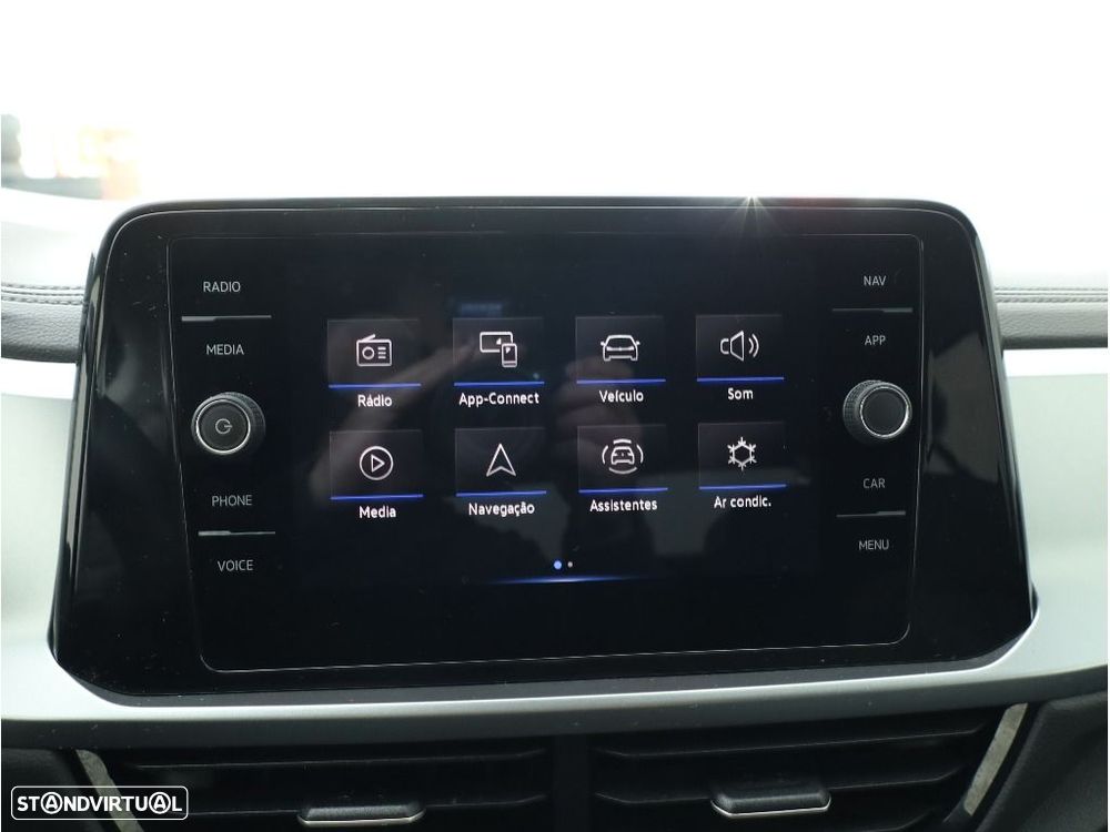 VW T-Roc 1.0 TSI Urban - 19