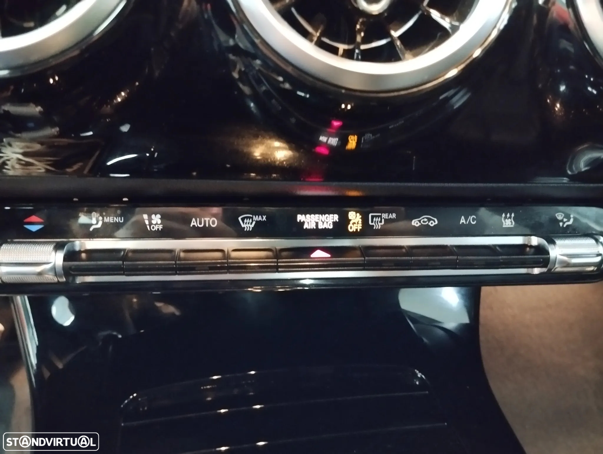 Mercedes-Benz A 250 Limousine e Style Plus - 42