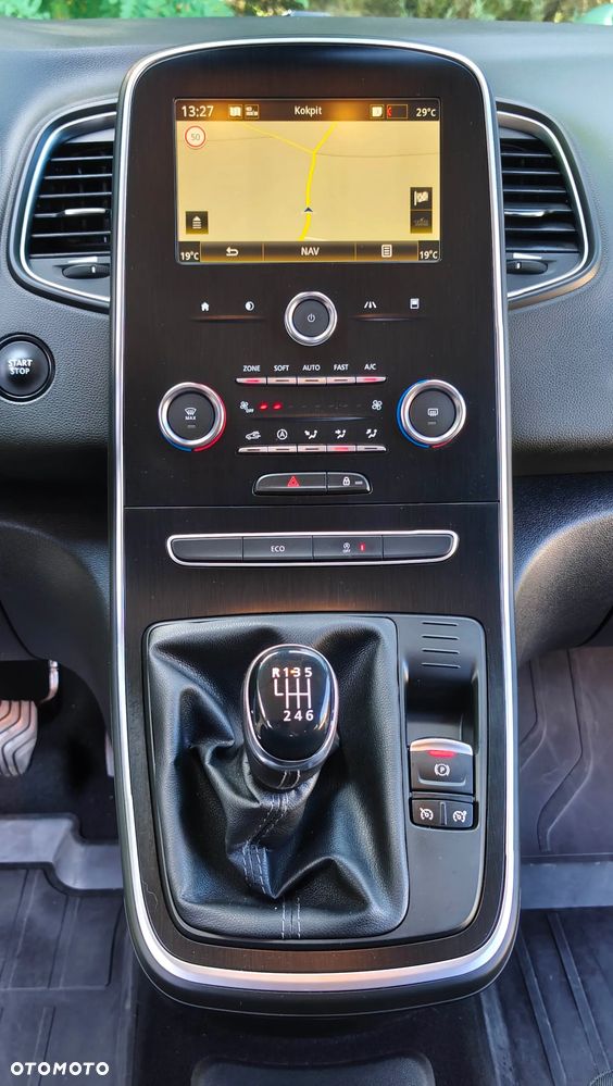 Renault Scenic - 20