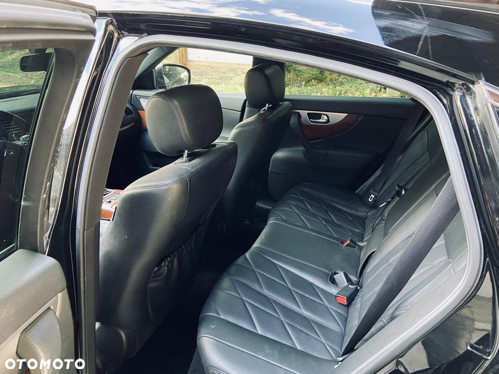 Infiniti QX70 3.7 AWD S Design - 8