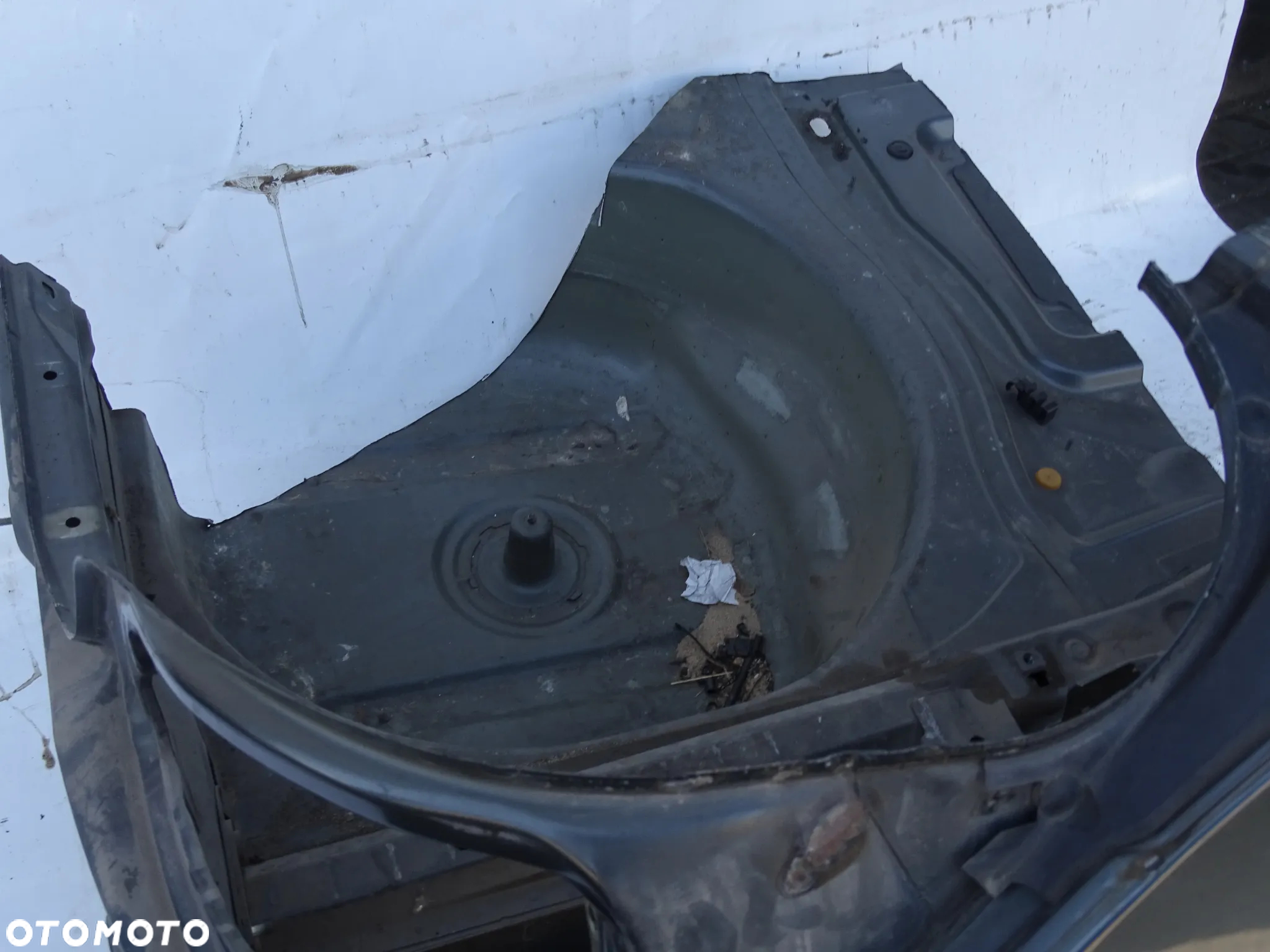 BŁOTNIK PRAWY TYŁ TYLNY ĆWIARTKA BMW E60 F-VAT - 2