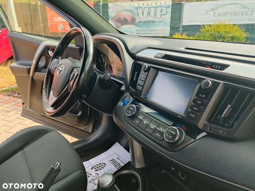 Toyota RAV4 - 21